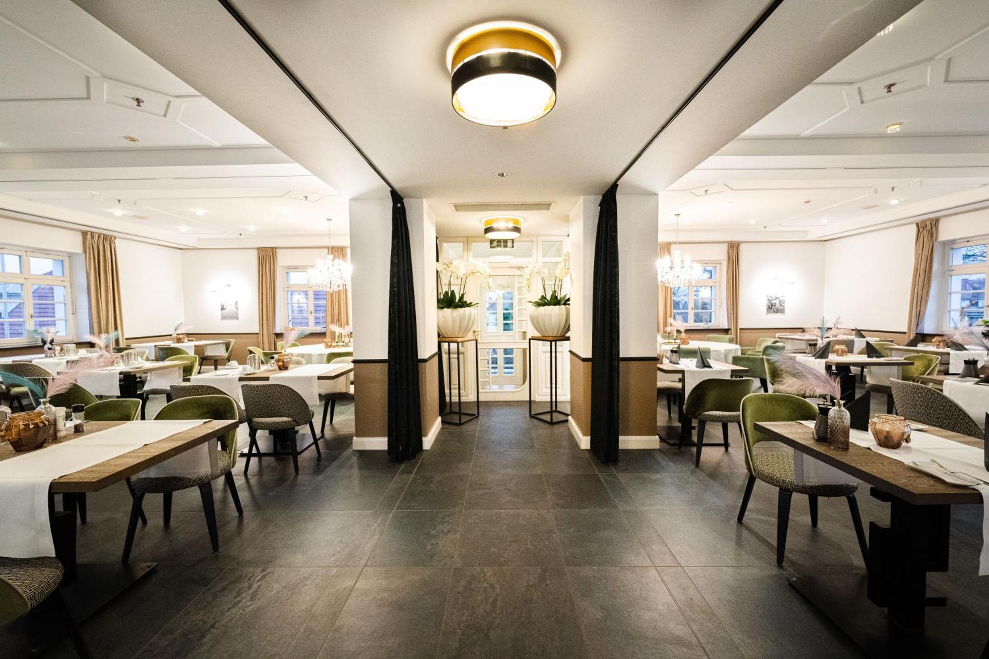 Bernstein Schlosshotel Ballenstedt Exteriör bild