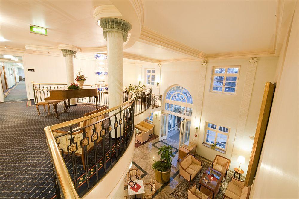 Bernstein Schlosshotel Ballenstedt Exteriör bild